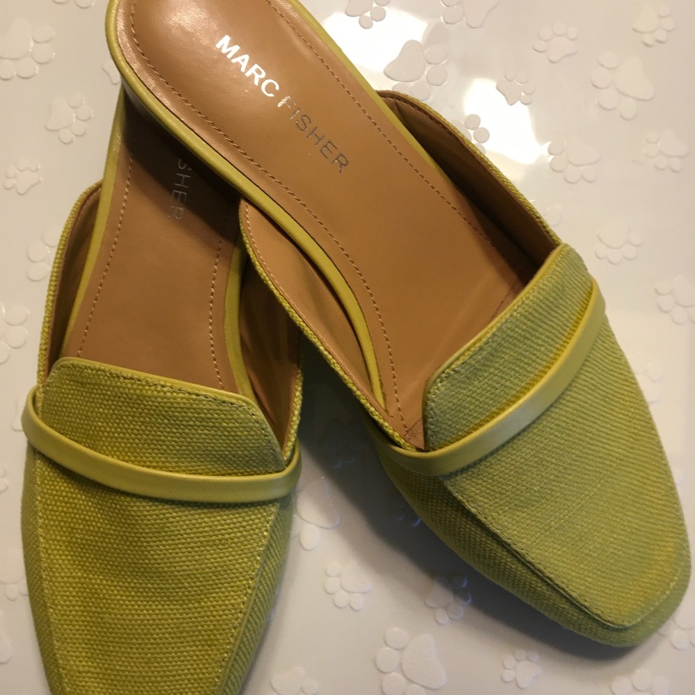 Marc Fisher tailored mule - Namila 8M vapor (yellow)